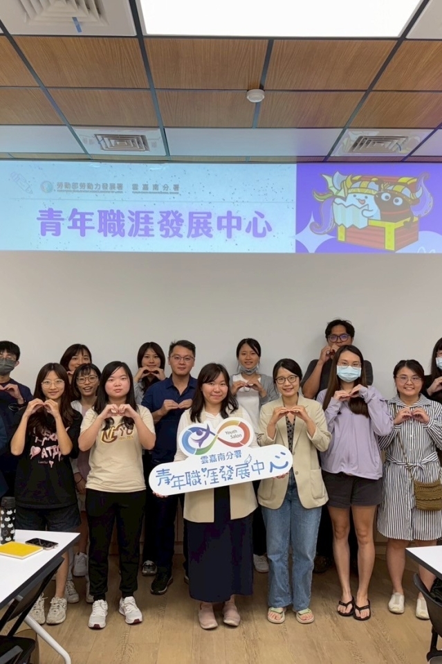 07-11【團體課程】專案管理進階：高效執行與決策策略