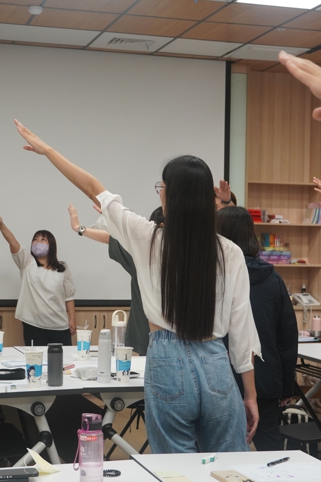 06-07【團體課程】倦怠救星：年輕世代的正念能量修復課-賴玉珊心理師