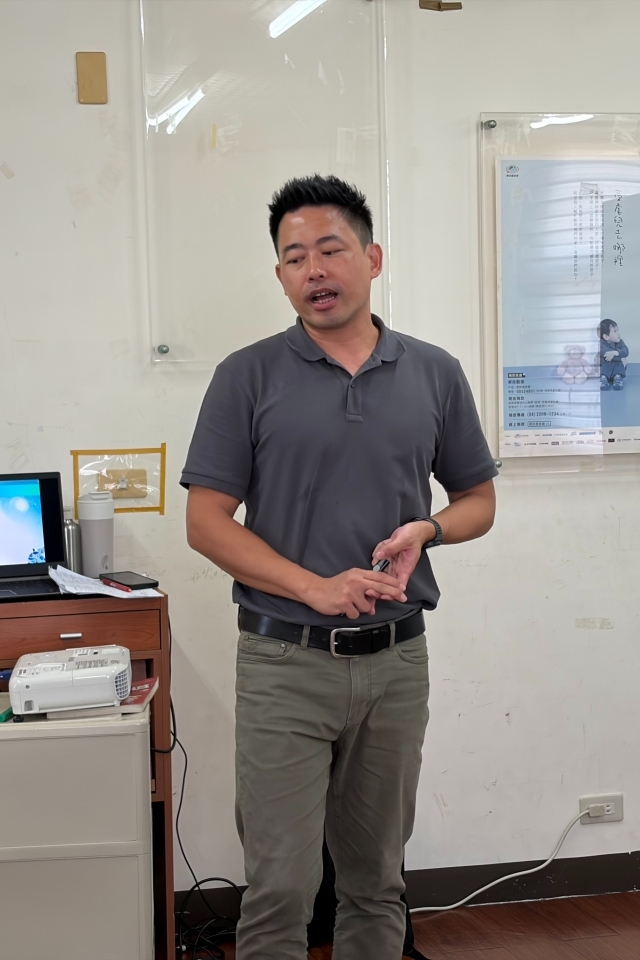 【職涯講座】(職涯山海線列車)認識自己，看見自己的光：自我探索 × 能力發現 × 生涯導航工作坊(進階)